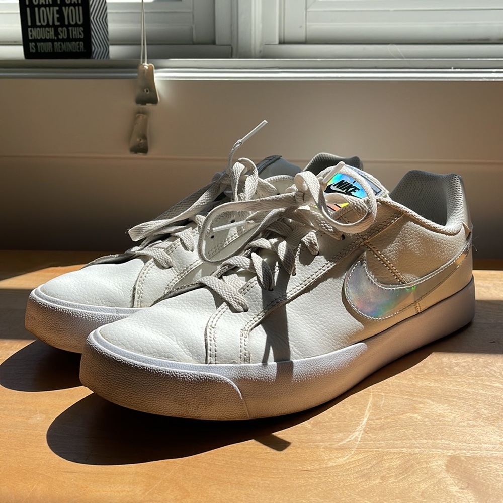 Nike Sneakers - Picture 1 of 7
